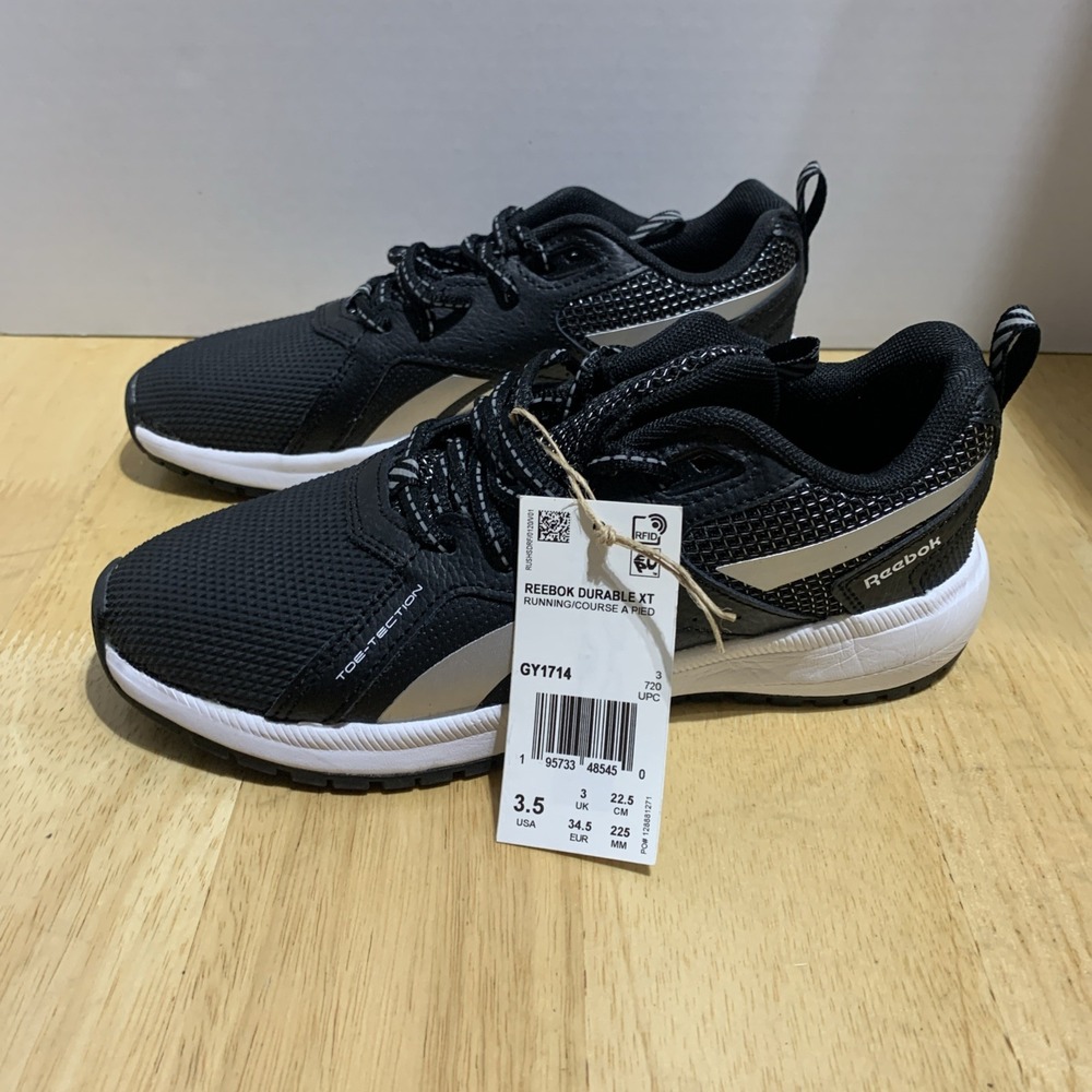 Reebok Reflective Durable XT Kids Running Shoes US Size 3.5 New‎ $55
